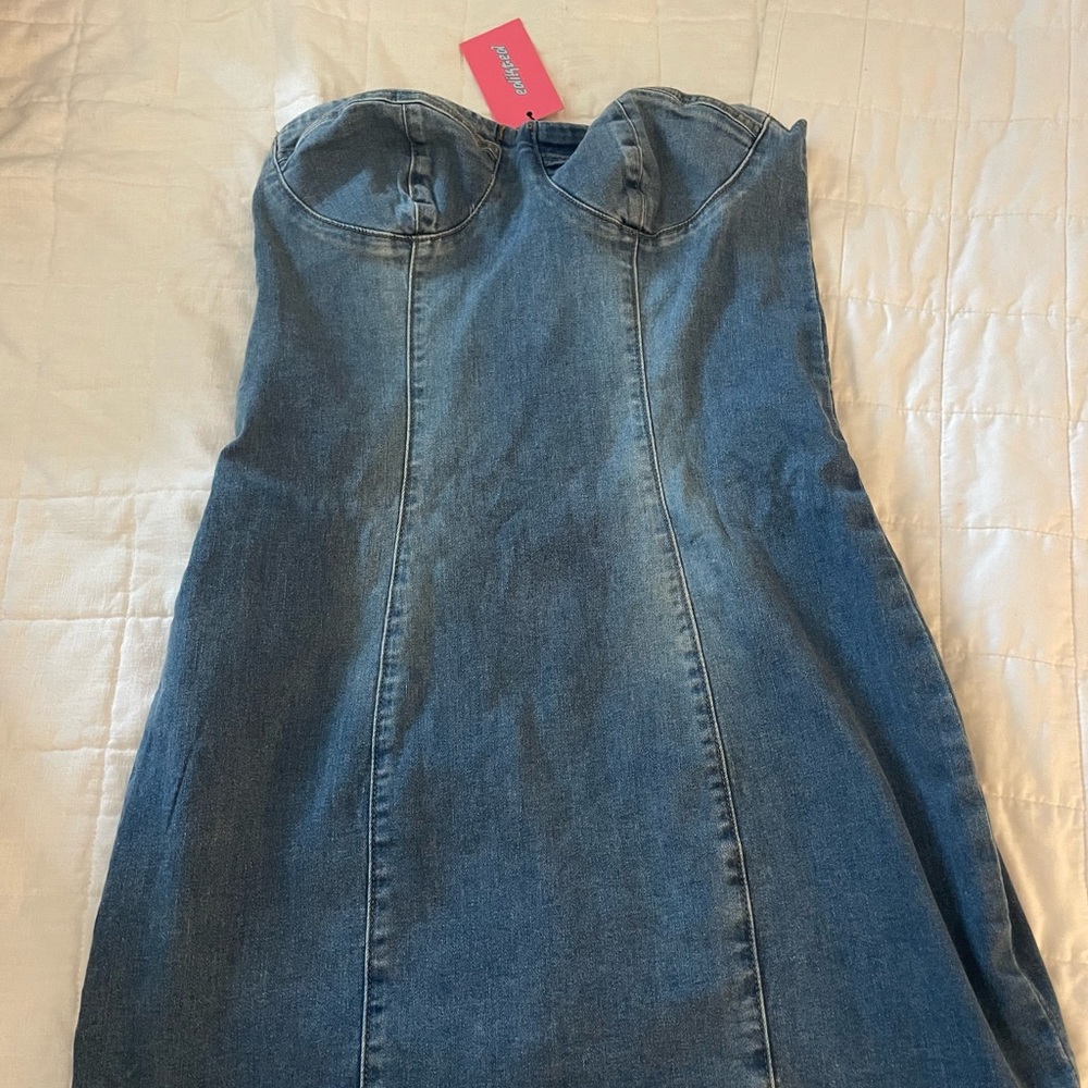 Edikted Strapless Denim Dress